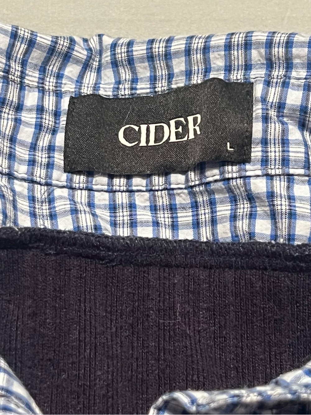 Preppy Top - Picture 2 of 6